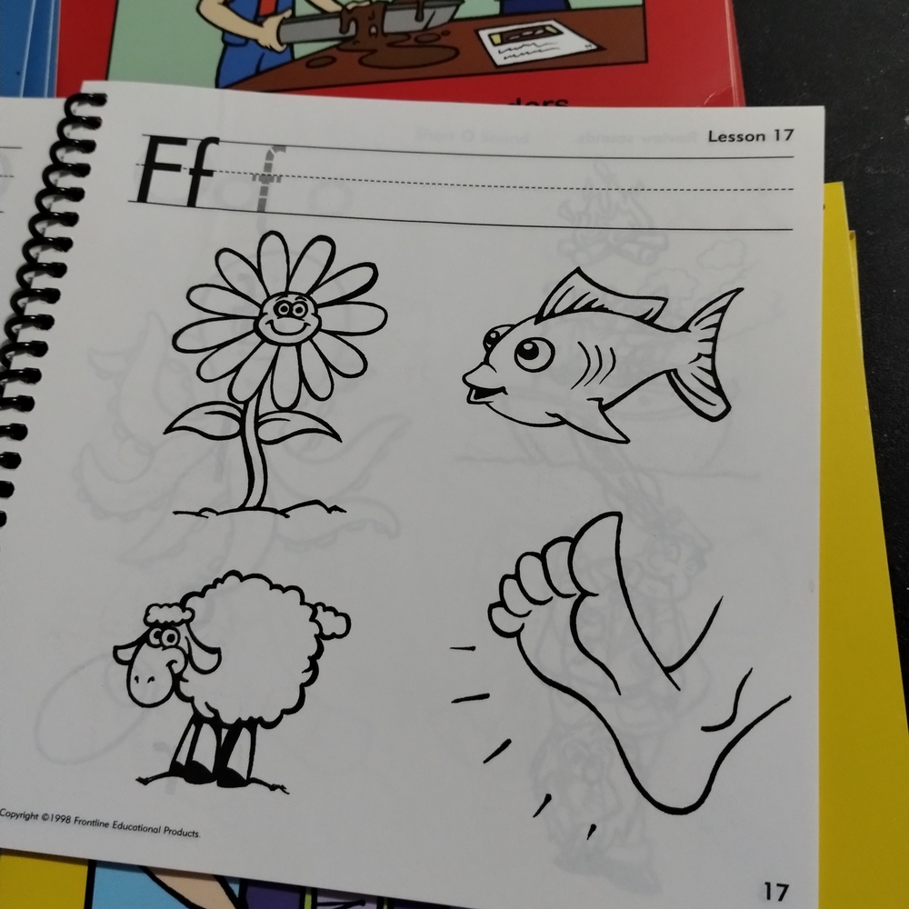 Colorful Learning Dynamics Readers Set - Picture 4 of 9